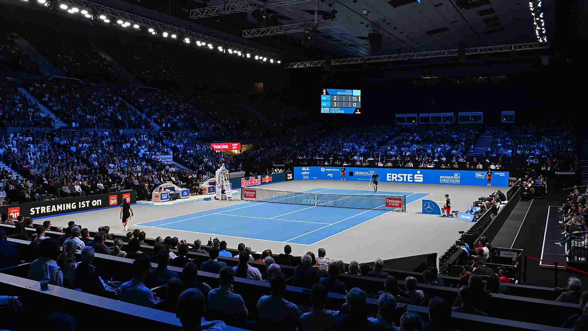 Tokyo Take-Off! Shapovalov Serves Past Johnson